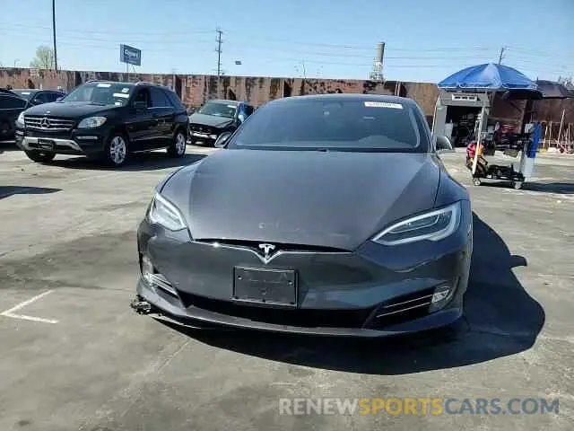 11 Photograph of a damaged car 5YJSA1E2XKF305595 TESLA MODEL S 2019