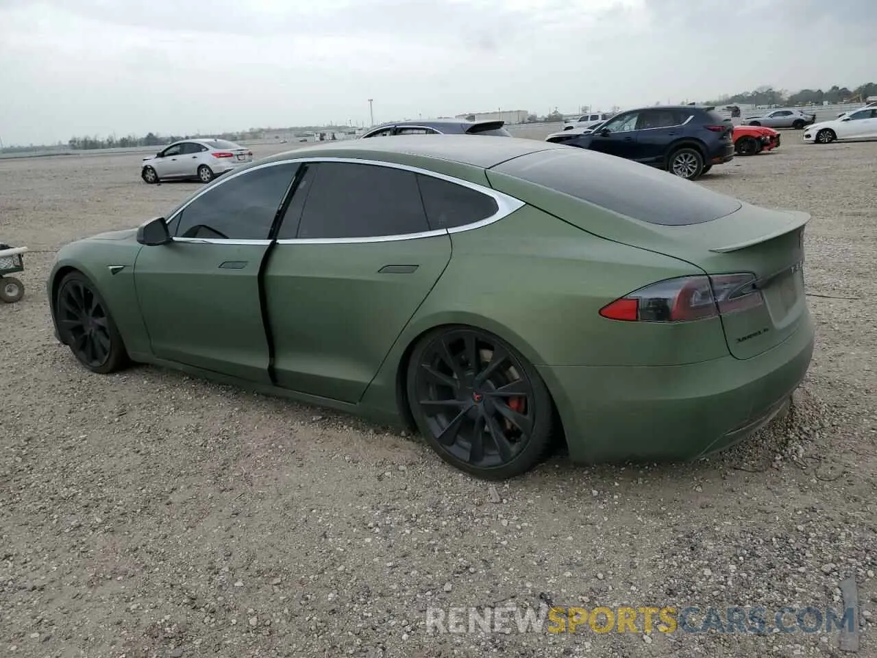 2 Photograph of a damaged car 5YJSA1E41KF306376 TESLA MODEL S 2019