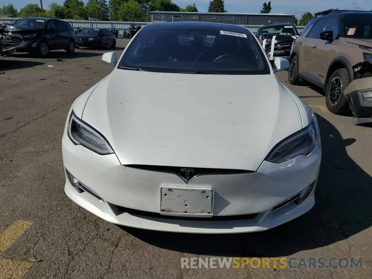 5 Photograph of a damaged car 5YJSA1E41KF330631 TESLA MODEL S 2019