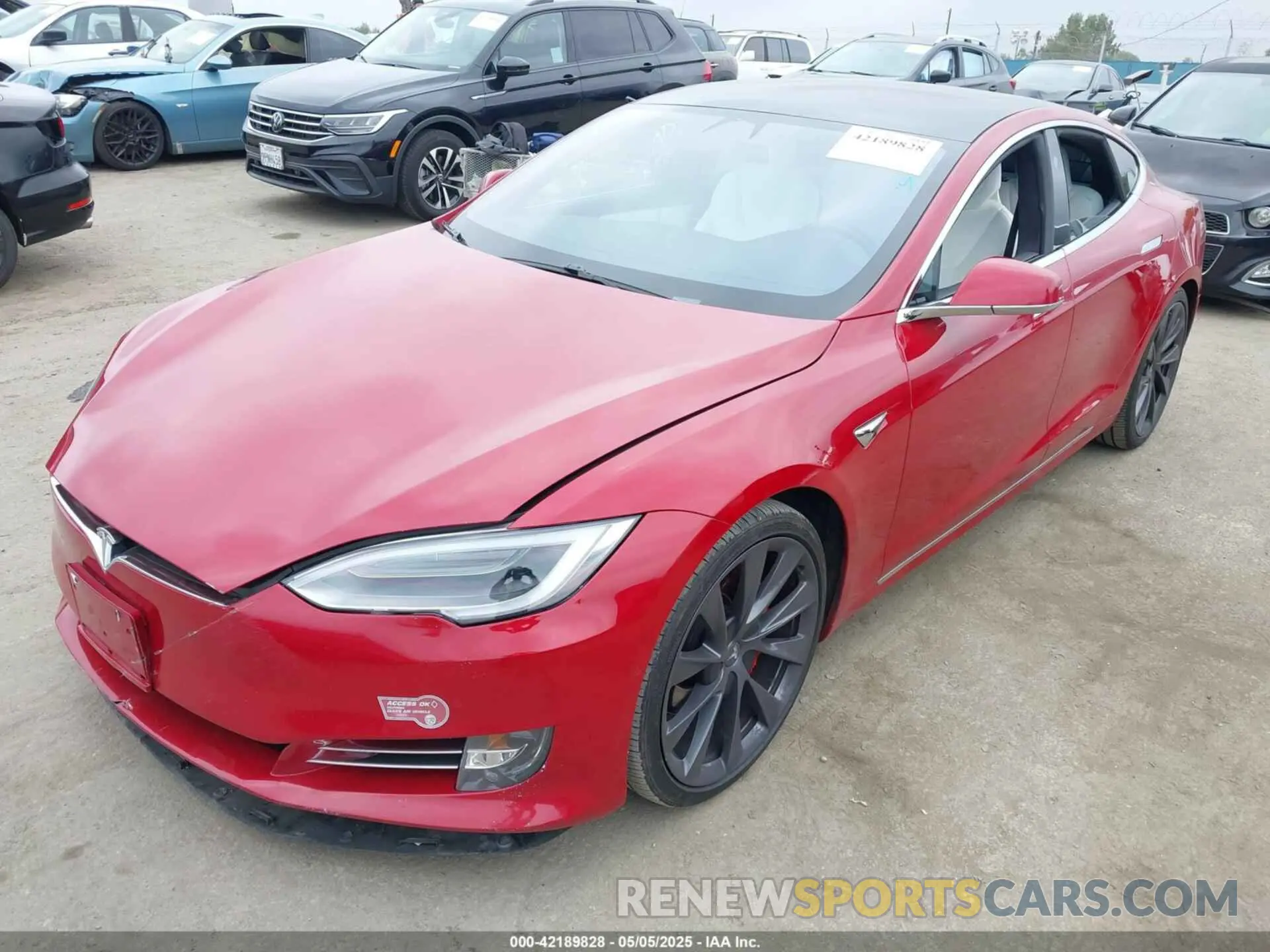 2 Photograph of a damaged car 5YJSA1E46KF332066 TESLA MODEL S 2019