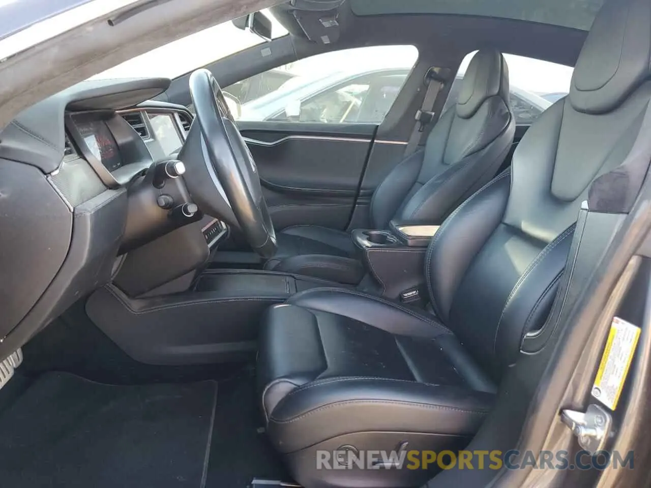 7 Photograph of a damaged car 5YJSA1E49KF313589 TESLA MODEL S 2019
