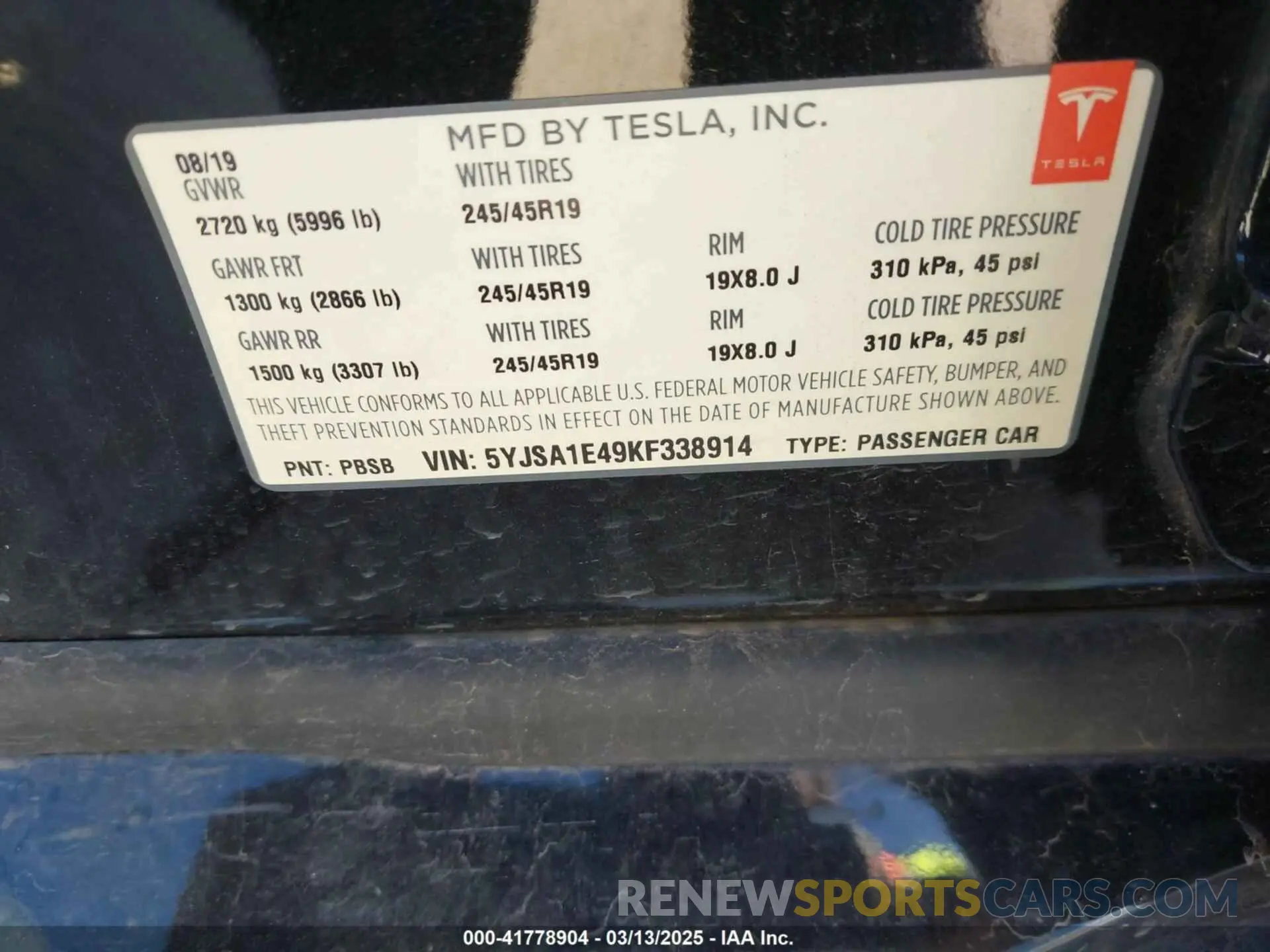 9 Photograph of a damaged car 5YJSA1E49KF338914 TESLA MODEL S 2019
