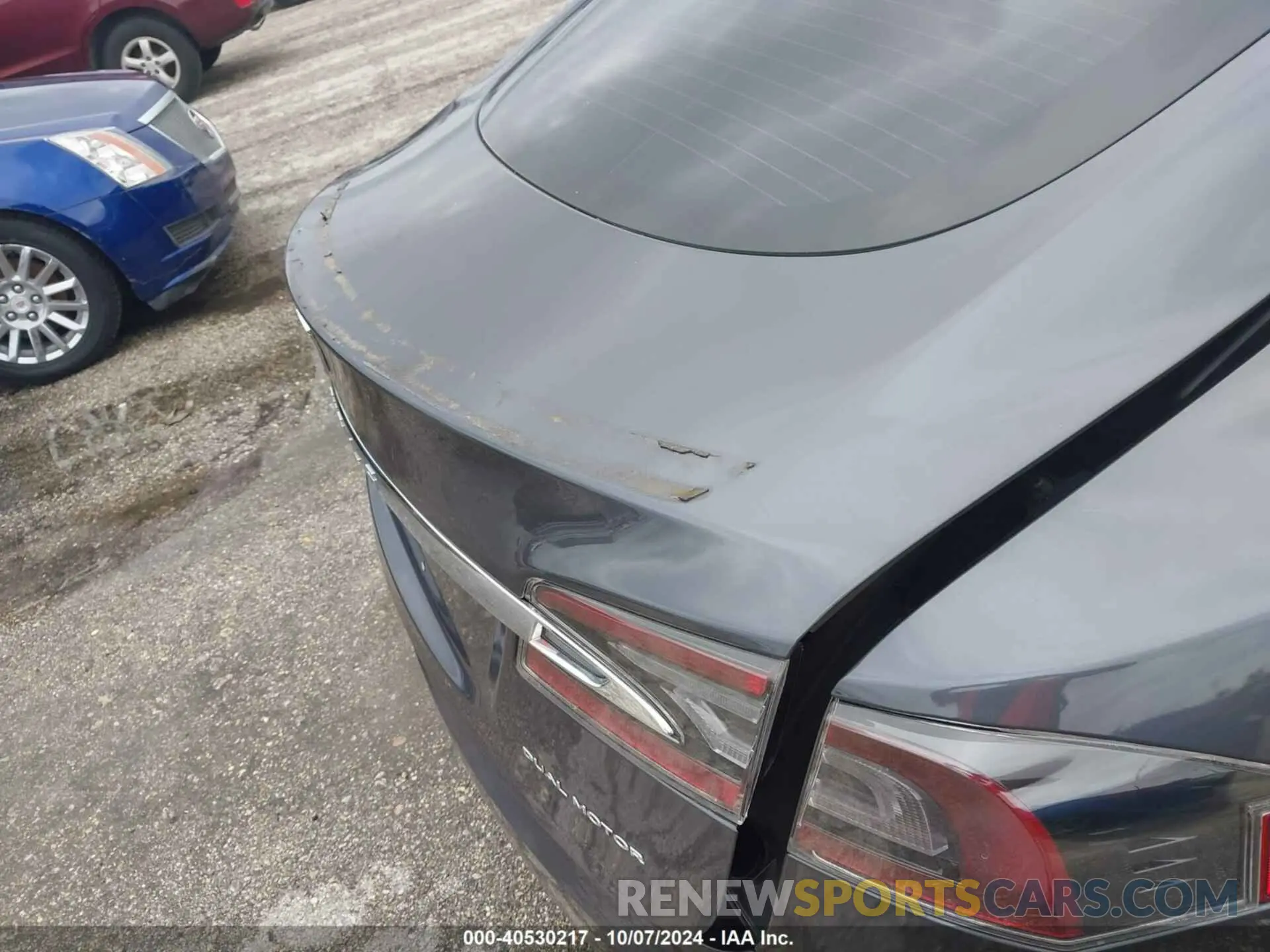 6 Photograph of a damaged car 5YJSA1E20LF411104 TESLA MODEL S 2020