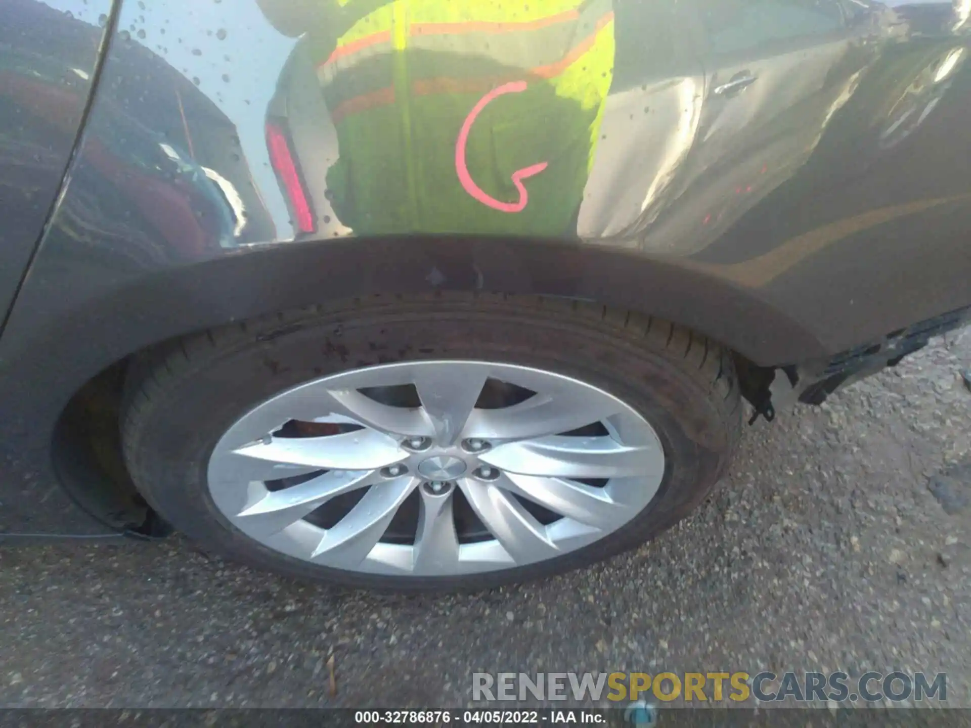 13 Photograph of a damaged car 5YJSA1E21LF349230 TESLA MODEL S 2020