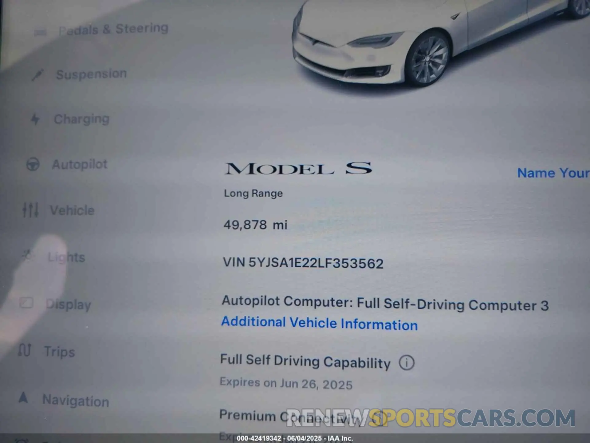 15 Photograph of a damaged car 5YJSA1E22LF353562 TESLA MODEL S 2020
