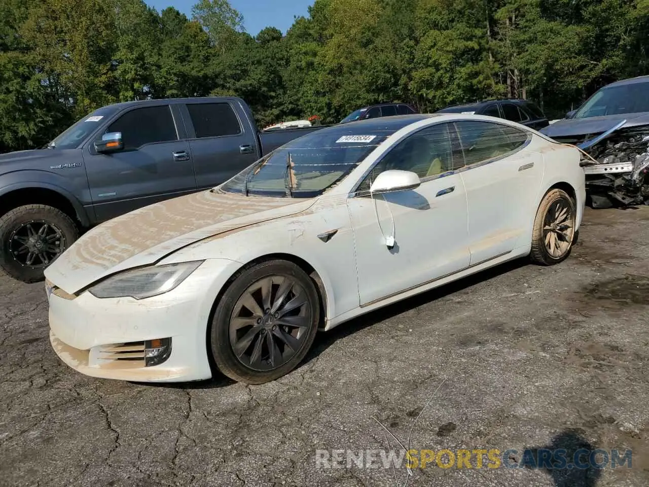 1 Photograph of a damaged car 5YJSA1E22LF360575 TESLA MODEL S 2020