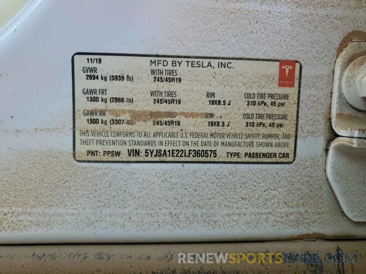 13 Photograph of a damaged car 5YJSA1E22LF360575 TESLA MODEL S 2020