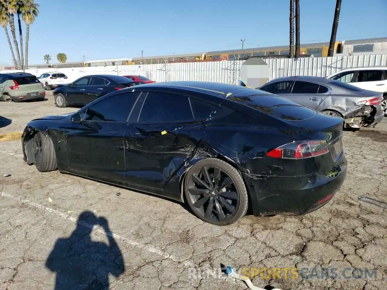 2 Photograph of a damaged car 5YJSA1E22LF363296 TESLA MODEL S 2020