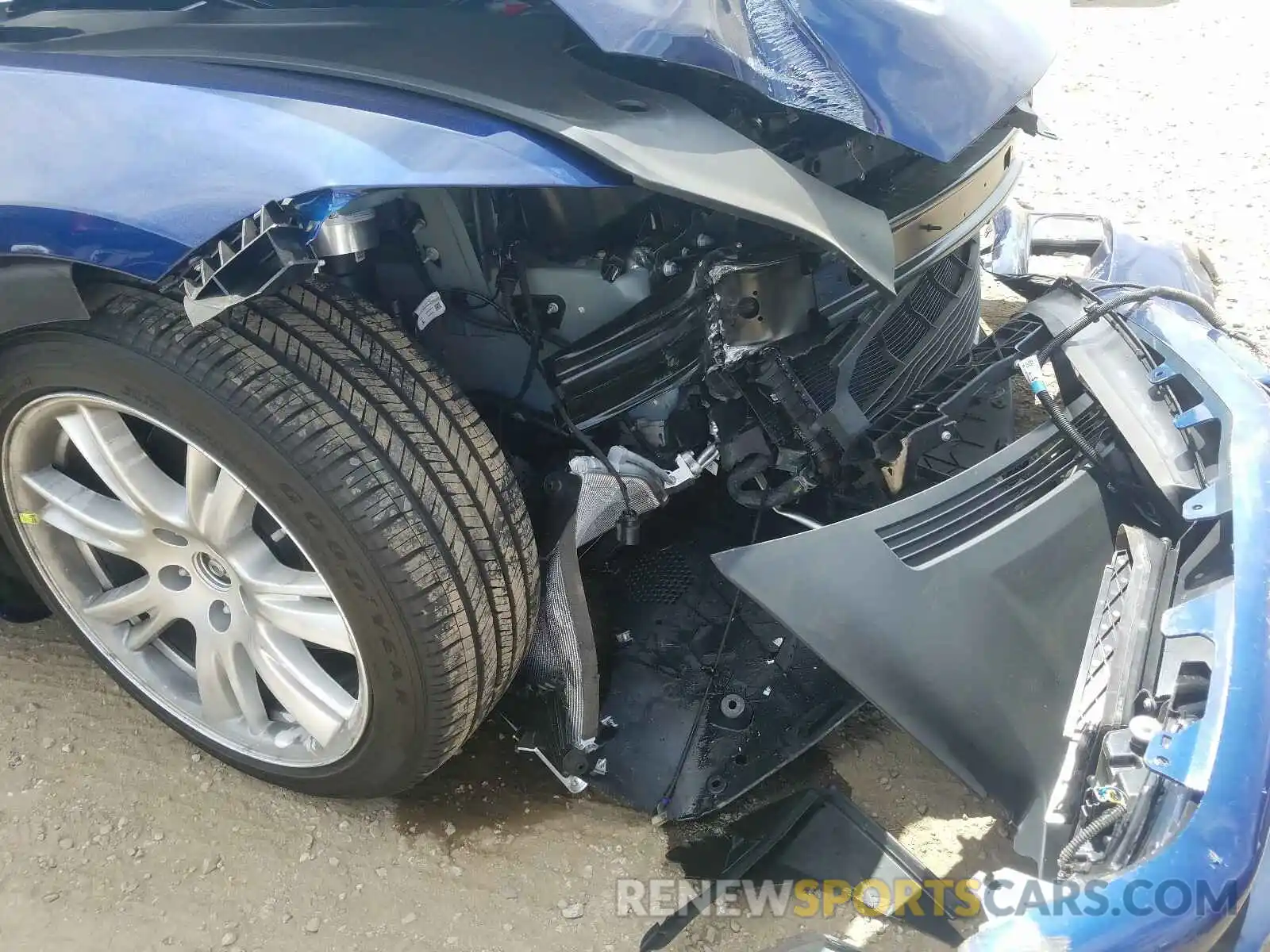 9 Photograph of a damaged car 5YJSA1E22LF399800 TESLA MODEL S 2020