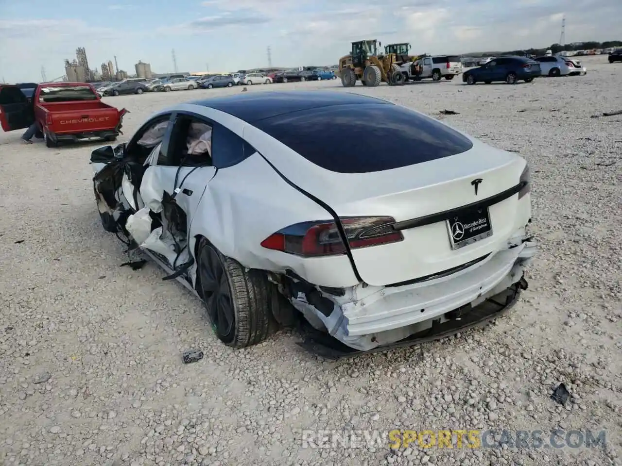 3 Photograph of a damaged car 5YJSA1E22LF400637 TESLA MODEL S 2020