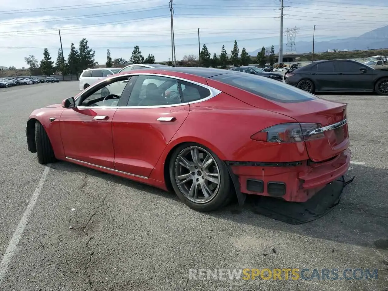 2 Photograph of a damaged car 5YJSA1E22LF401139 TESLA MODEL S 2020