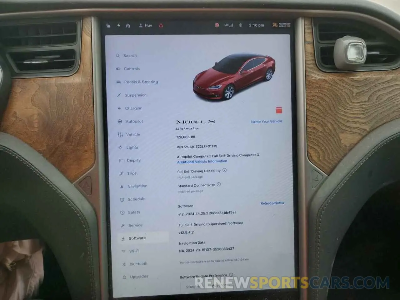 9 Photograph of a damaged car 5YJSA1E22LF401139 TESLA MODEL S 2020