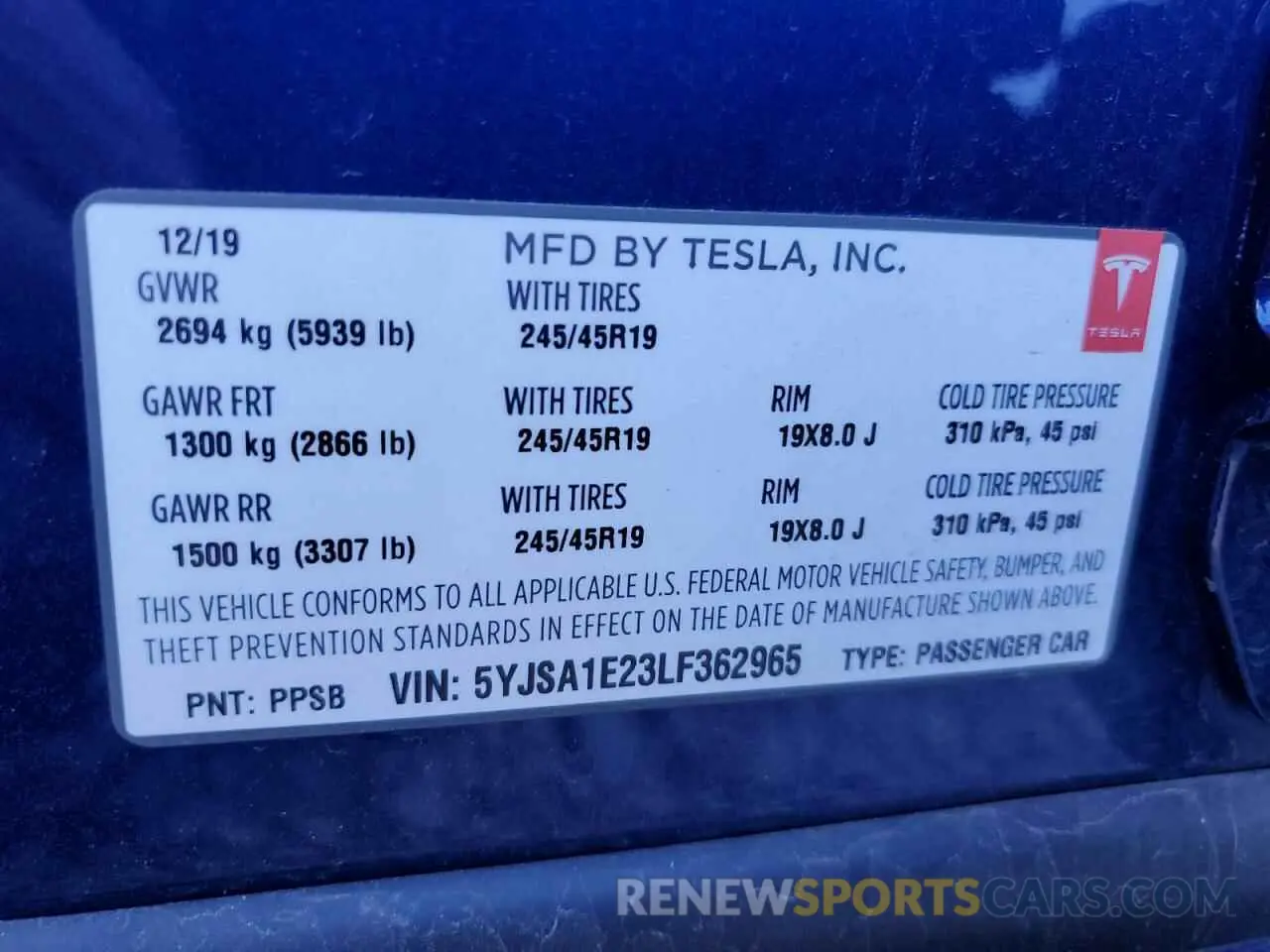 12 Photograph of a damaged car 5YJSA1E23LF362965 TESLA MODEL S 2020