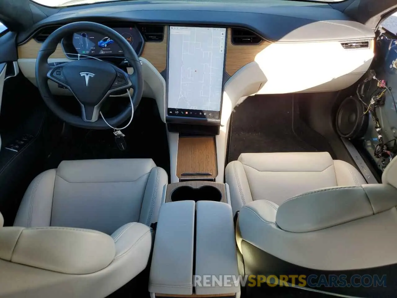 8 Photograph of a damaged car 5YJSA1E23LF362965 TESLA MODEL S 2020