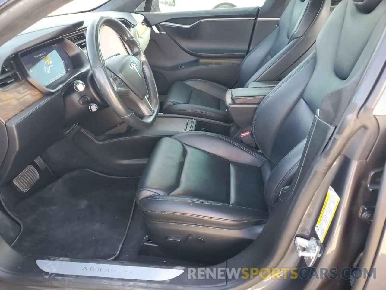 7 Photograph of a damaged car 5YJSA1E23LF366076 TESLA MODEL S 2020
