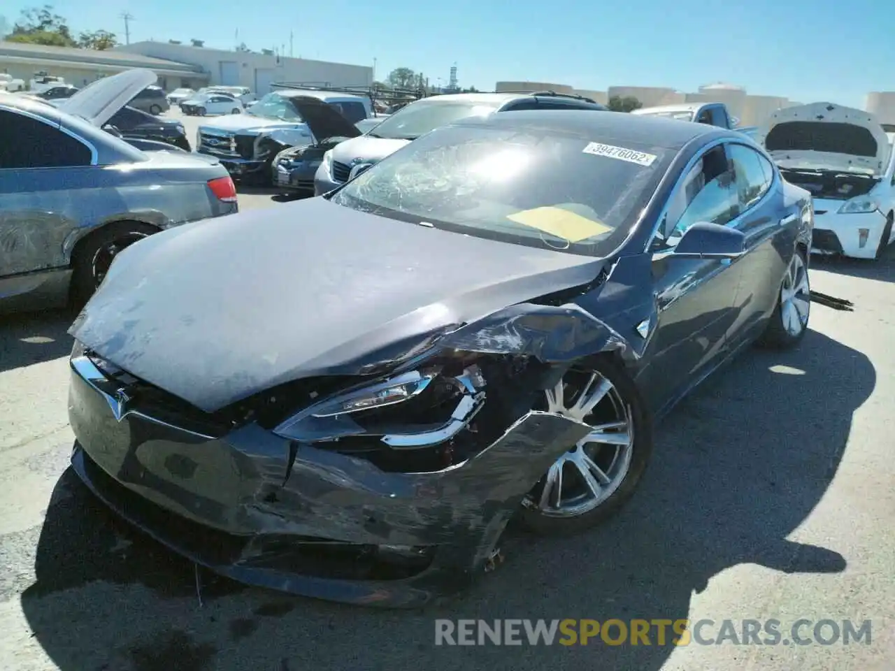 2 Photograph of a damaged car 5YJSA1E23LF400033 TESLA MODEL S 2020