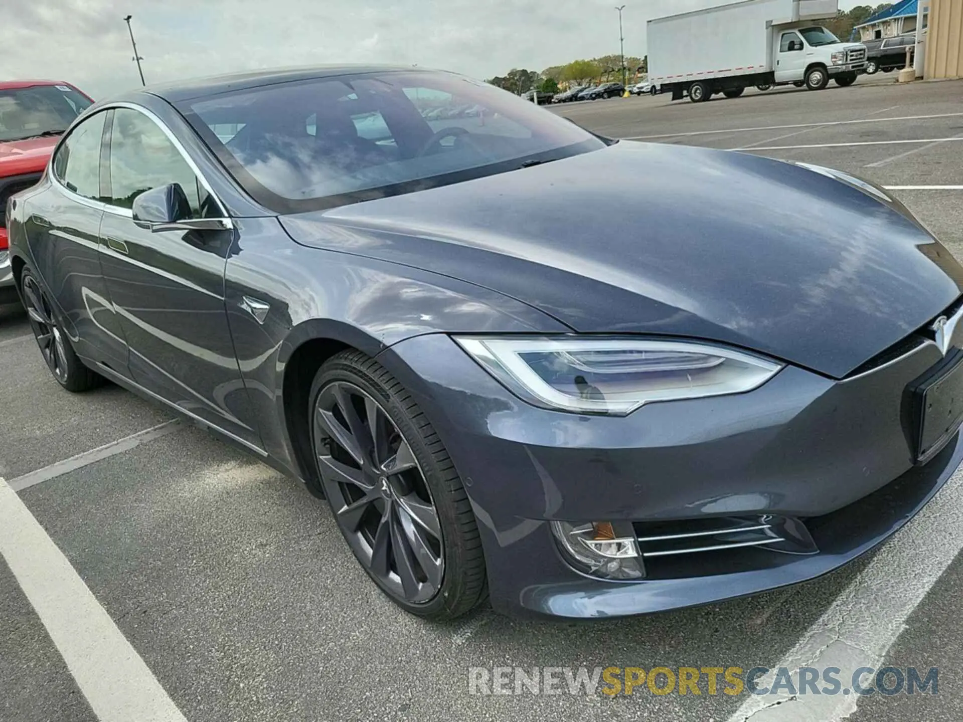 15 Photograph of a damaged car 5YJSA1E24LF355944 TESLA MODEL S 2020