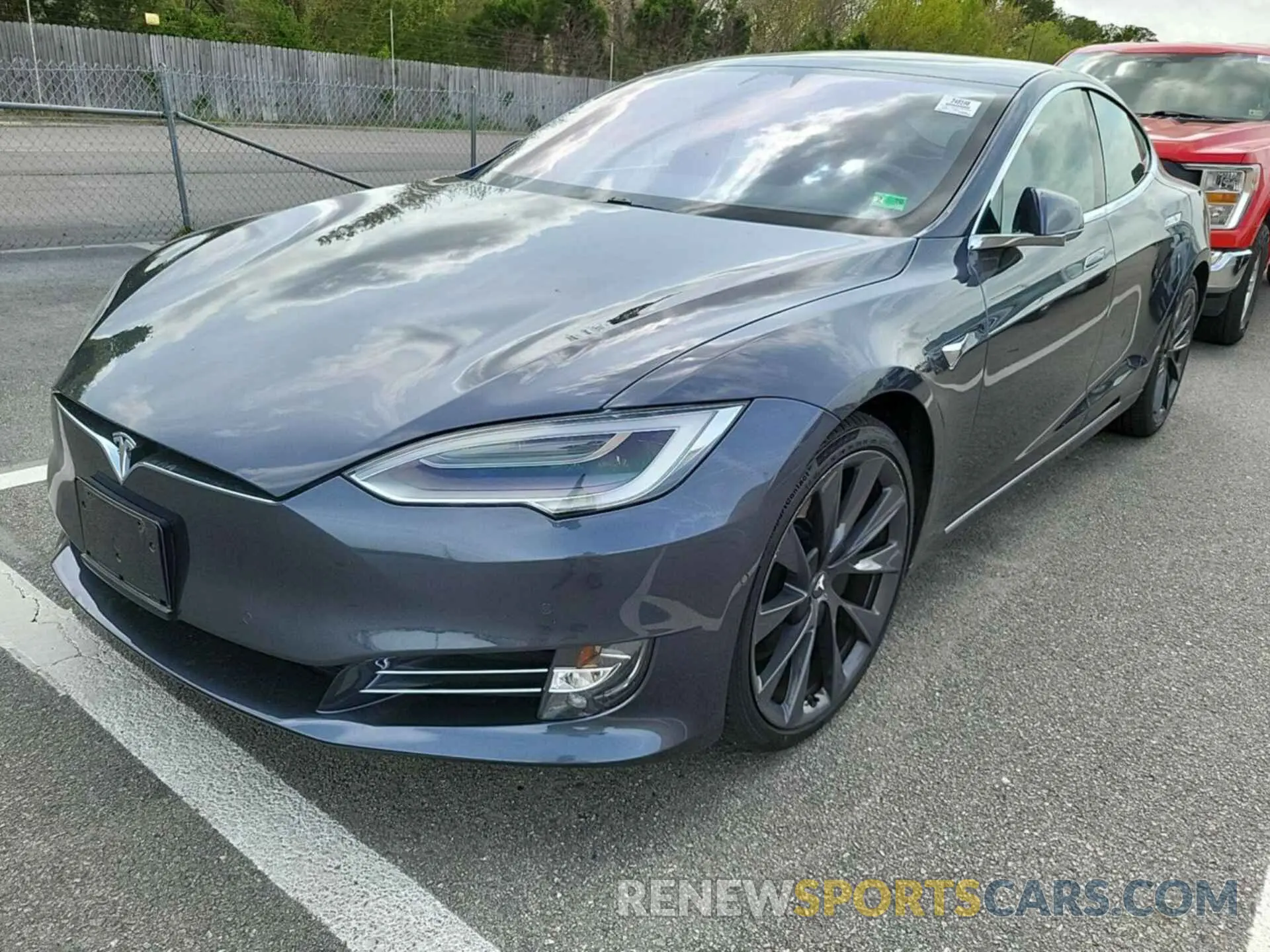 17 Photograph of a damaged car 5YJSA1E24LF355944 TESLA MODEL S 2020