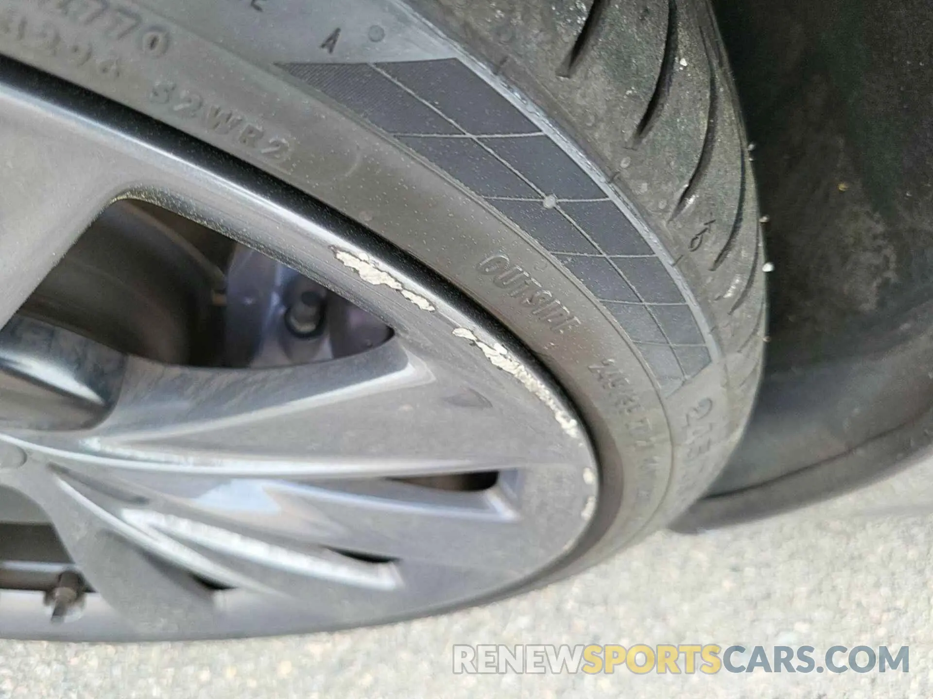 5 Photograph of a damaged car 5YJSA1E24LF355944 TESLA MODEL S 2020