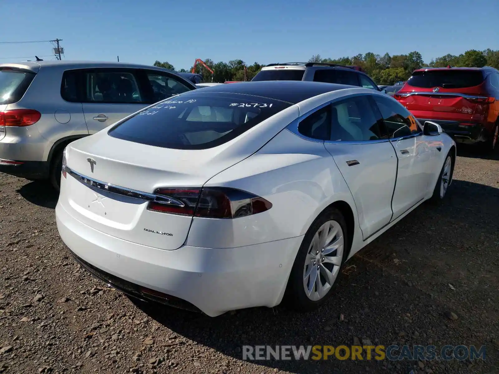 4 Photograph of a damaged car 5YJSA1E24LF356737 TESLA MODEL S 2020