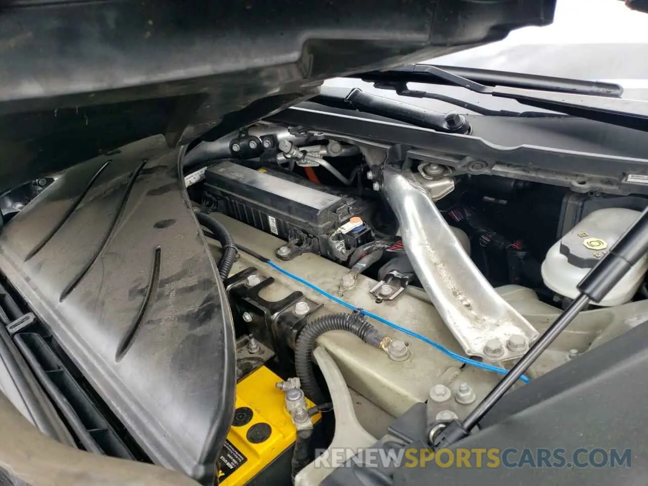 11 Photograph of a damaged car 5YJSA1E24LF360335 TESLA MODEL S 2020