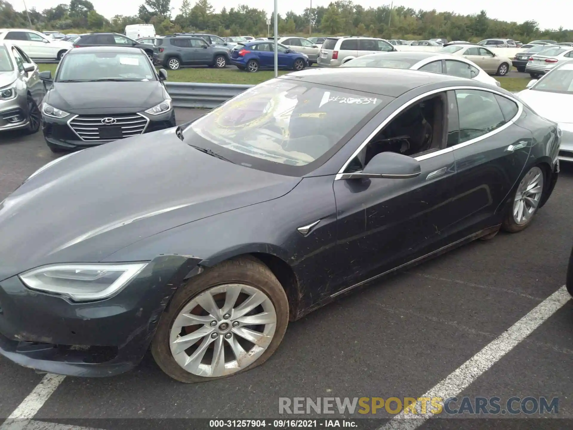 2 Photograph of a damaged car 5YJSA1E25LF359632 TESLA MODEL S 2020