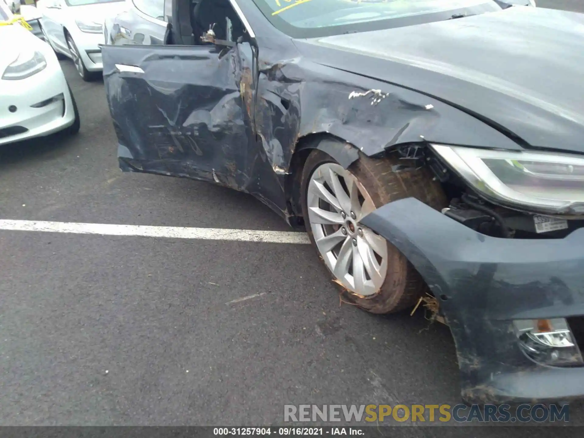 6 Photograph of a damaged car 5YJSA1E25LF359632 TESLA MODEL S 2020