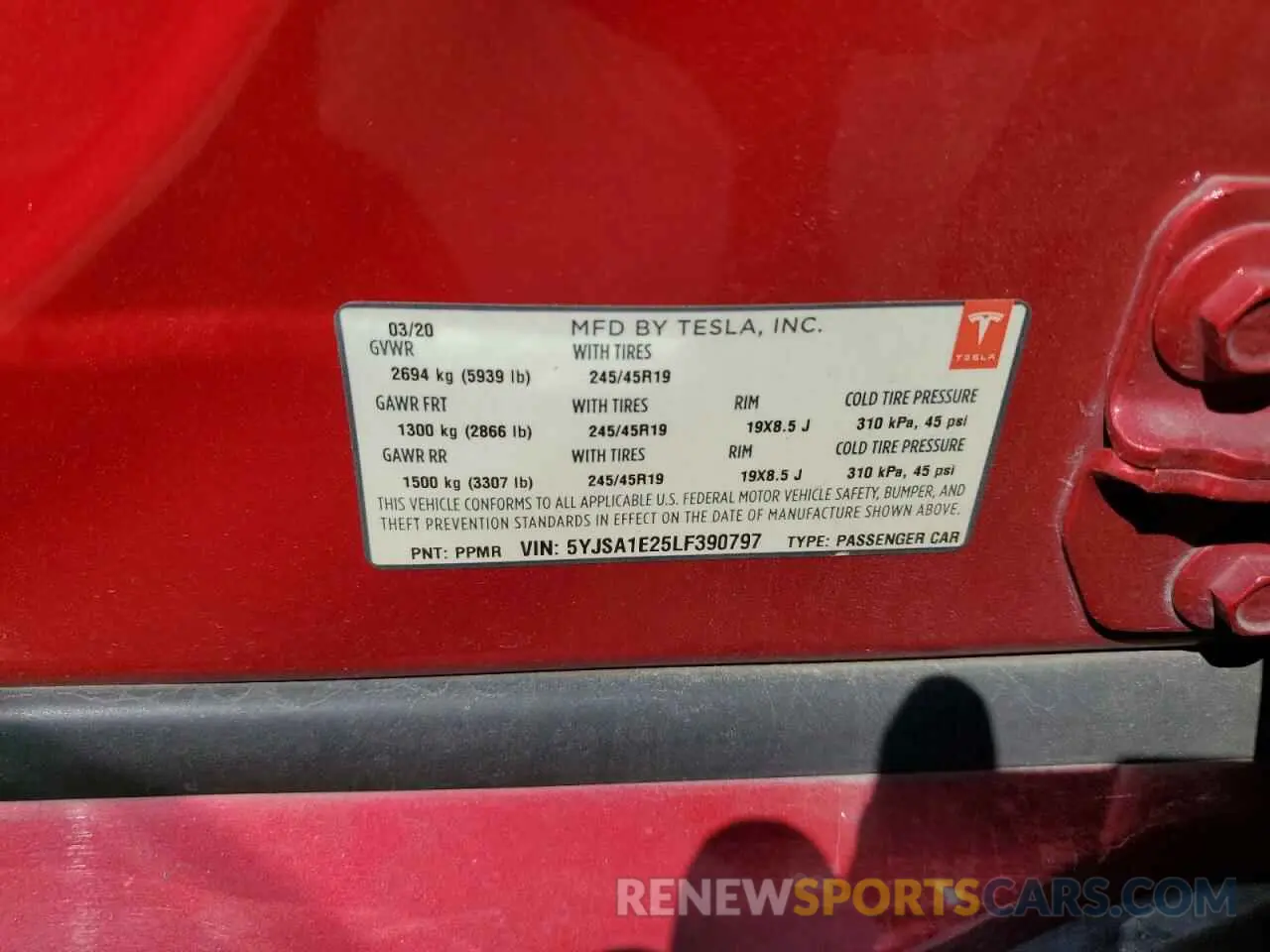 12 Photograph of a damaged car 5YJSA1E25LF390797 TESLA MODEL S 2020