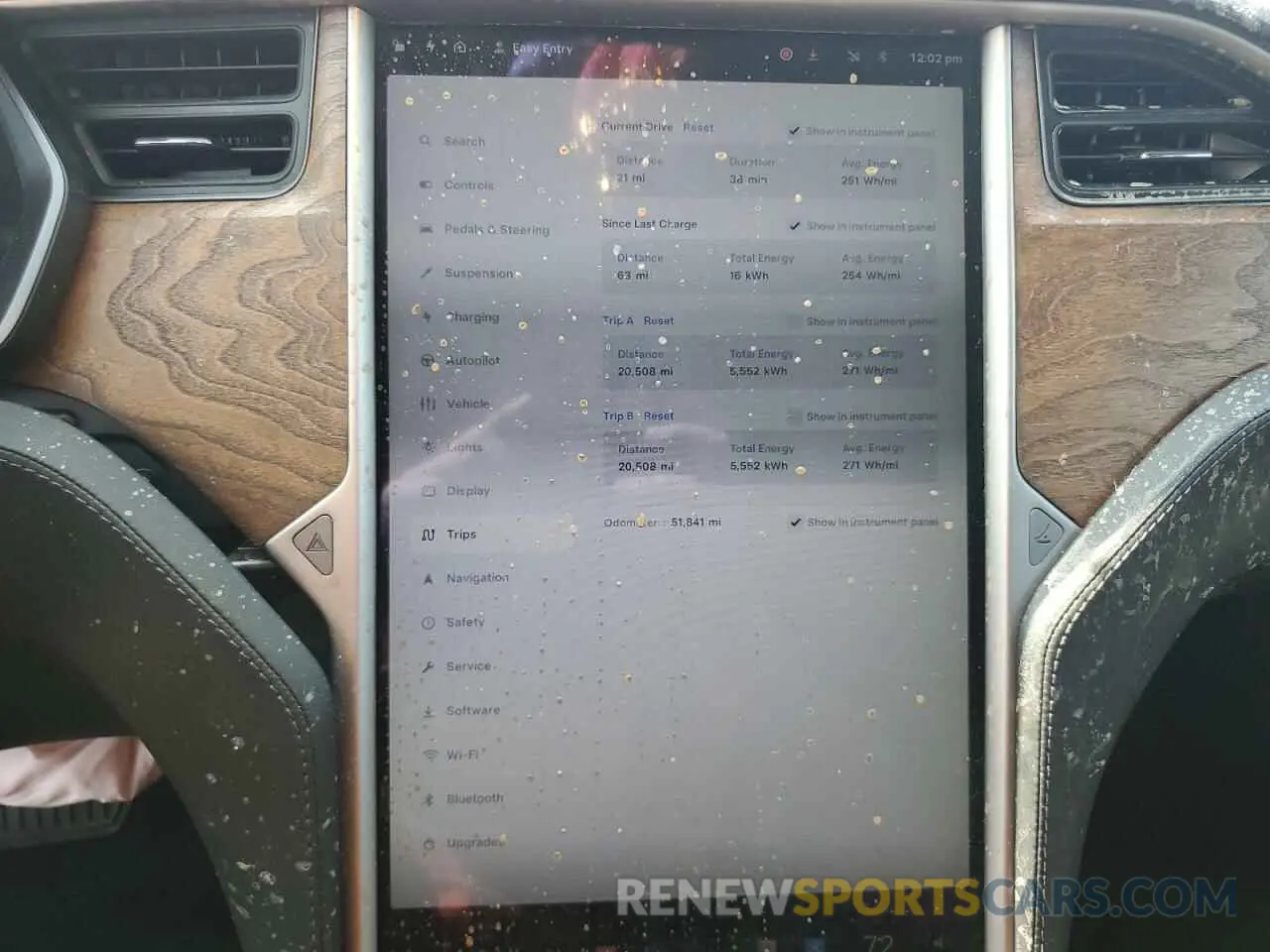 9 Photograph of a damaged car 5YJSA1E25LF390797 TESLA MODEL S 2020