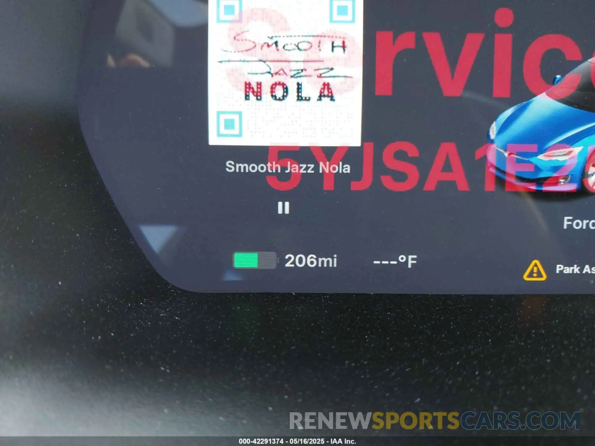 18 Photograph of a damaged car 5YJSA1E25LF396292 TESLA MODEL S 2020
