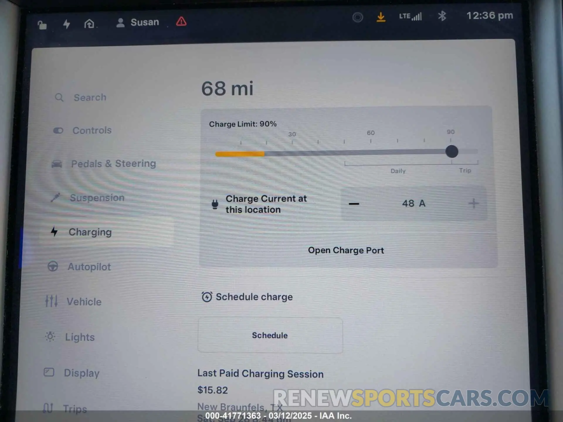17 Photograph of a damaged car 5YJSA1E25LF401362 TESLA MODEL S 2020