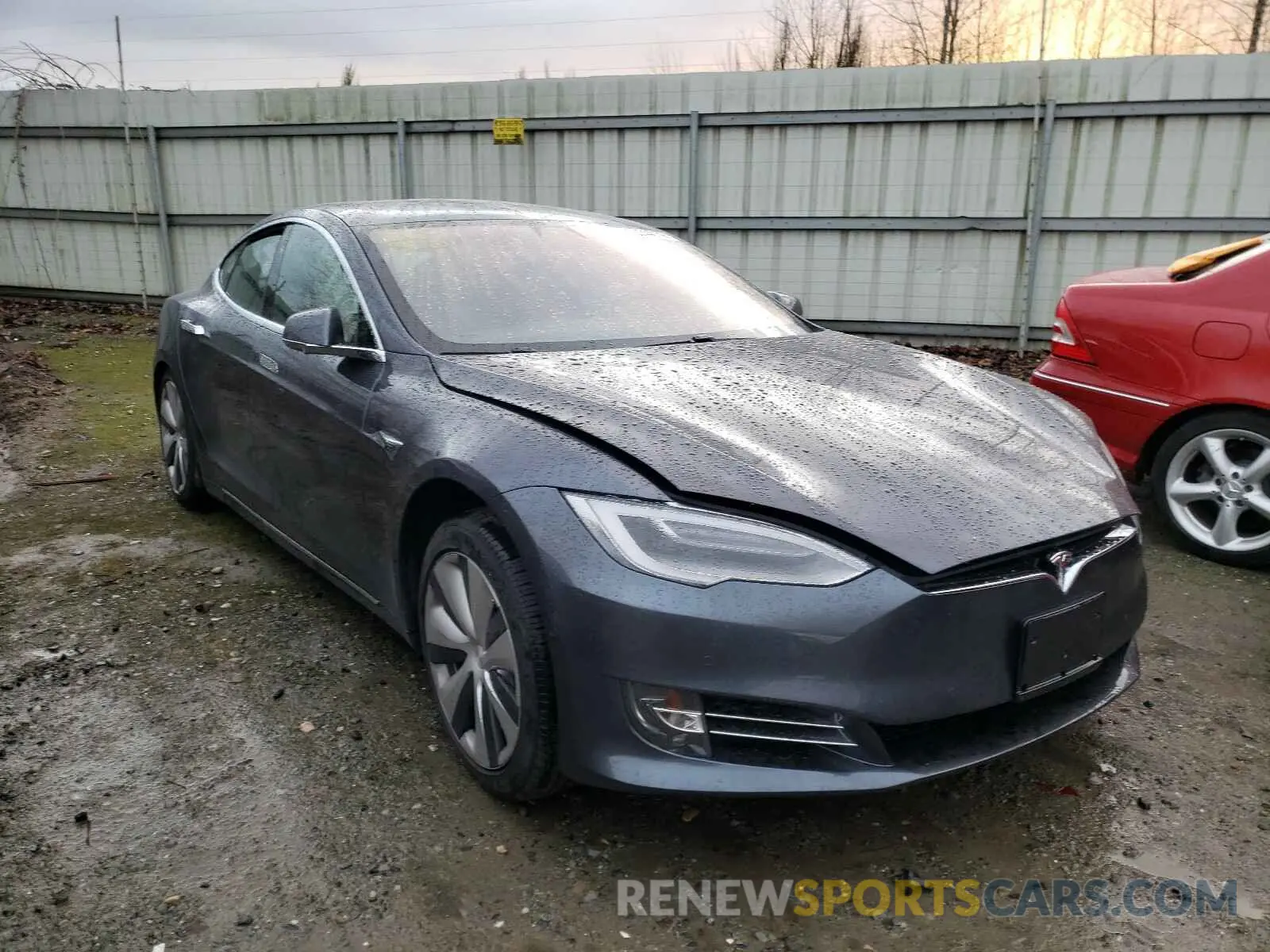 1 Photograph of a damaged car 5YJSA1E25LF415505 TESLA MODEL S 2020