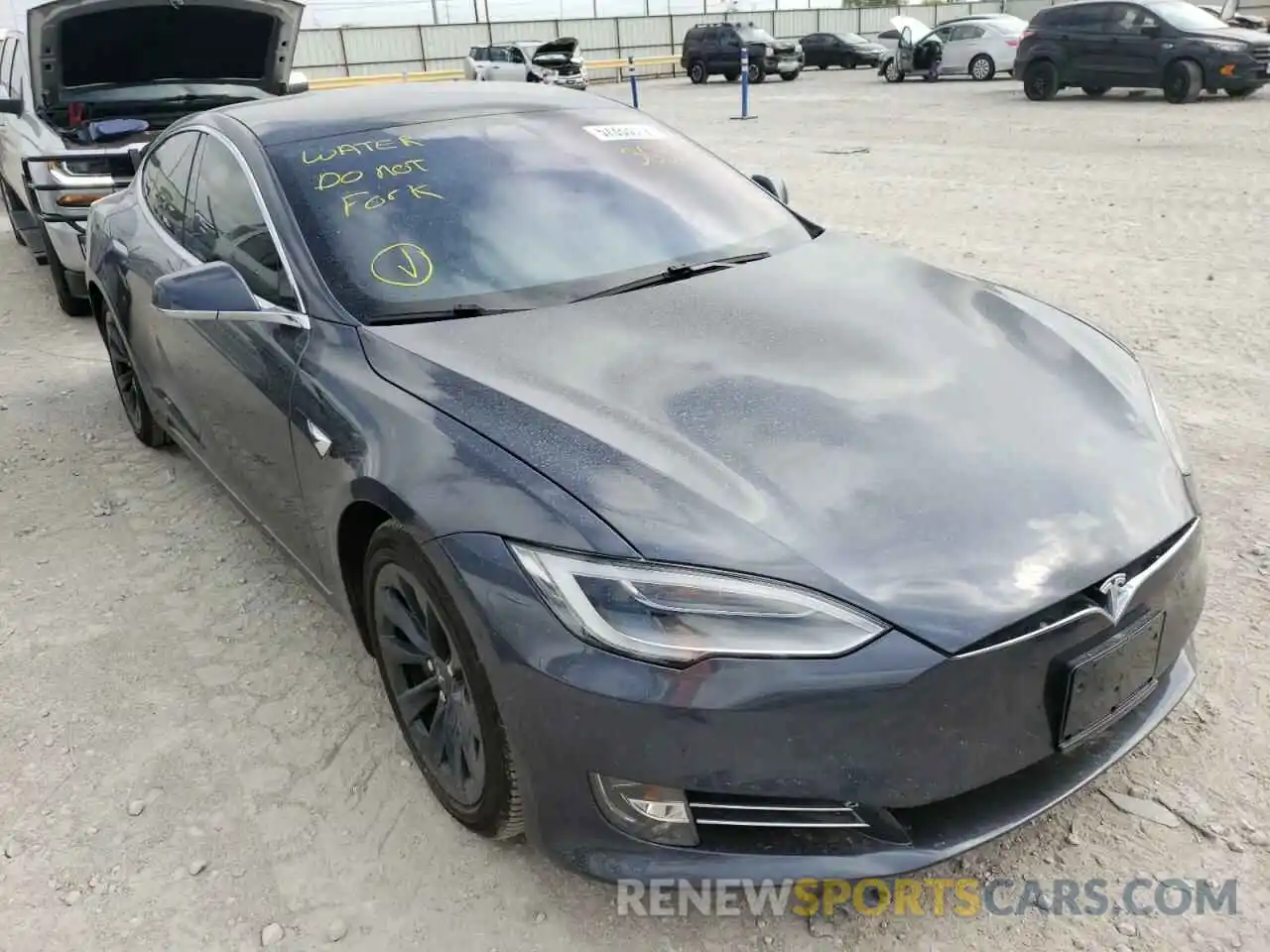 1 Photograph of a damaged car 5YJSA1E26LF363088 TESLA MODEL S 2020