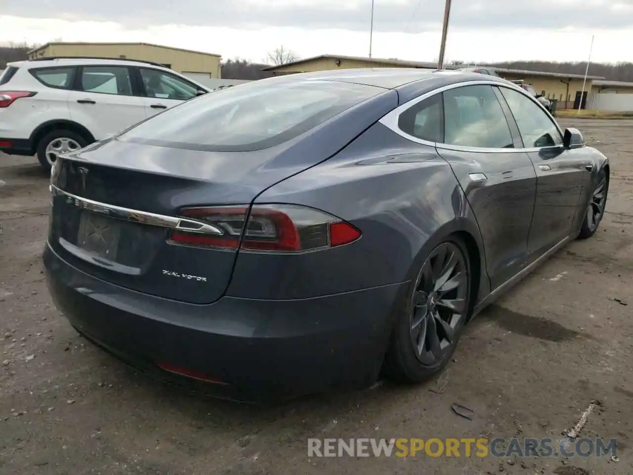 4 Photograph of a damaged car 5YJSA1E27LF357946 TESLA MODEL S 2020