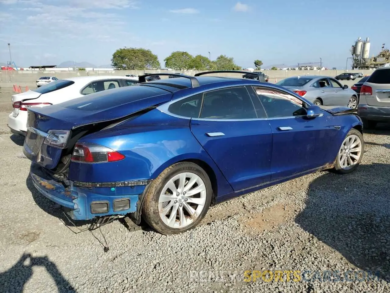 3 Photograph of a damaged car 5YJSA1E27LF361351 TESLA MODEL S 2020