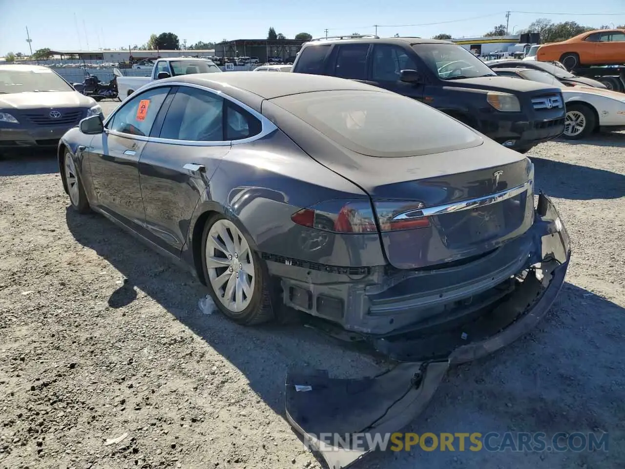 3 Photograph of a damaged car 5YJSA1E27LF363987 TESLA MODEL S 2020
