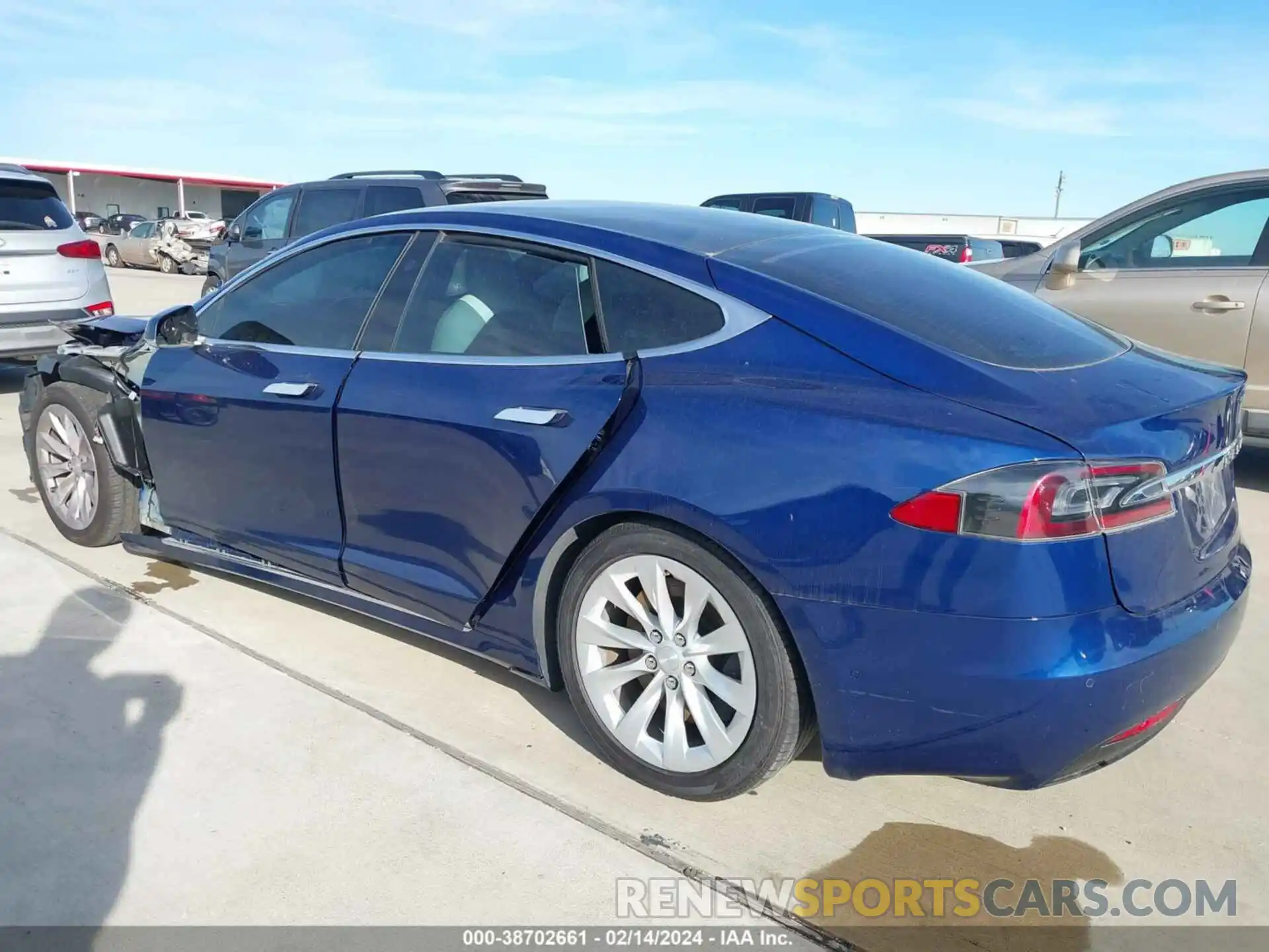 3 Photograph of a damaged car 5YJSA1E27LF366694 TESLA MODEL S 2020