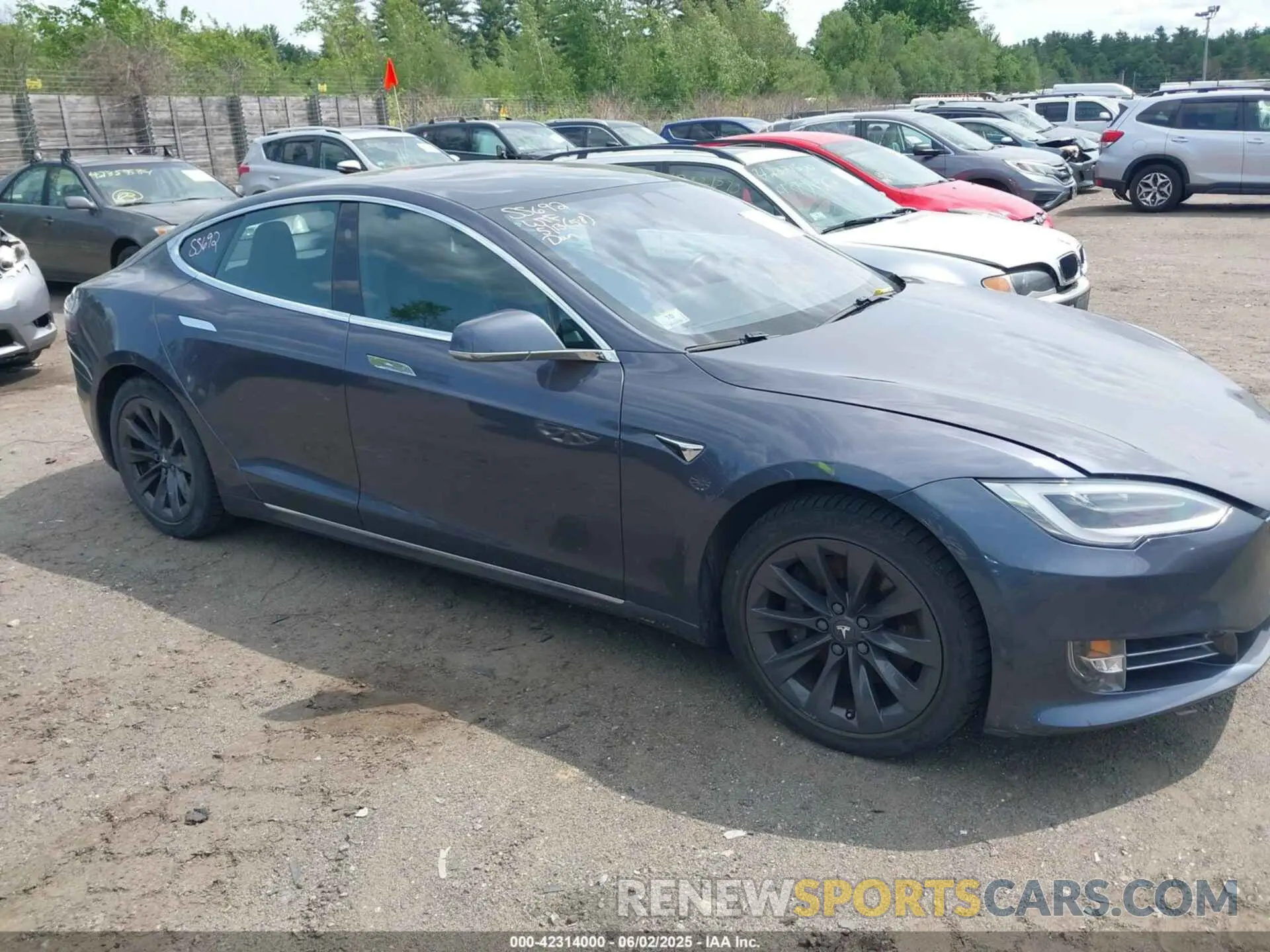 13 Photograph of a damaged car 5YJSA1E27LF406692 TESLA MODEL S 2020