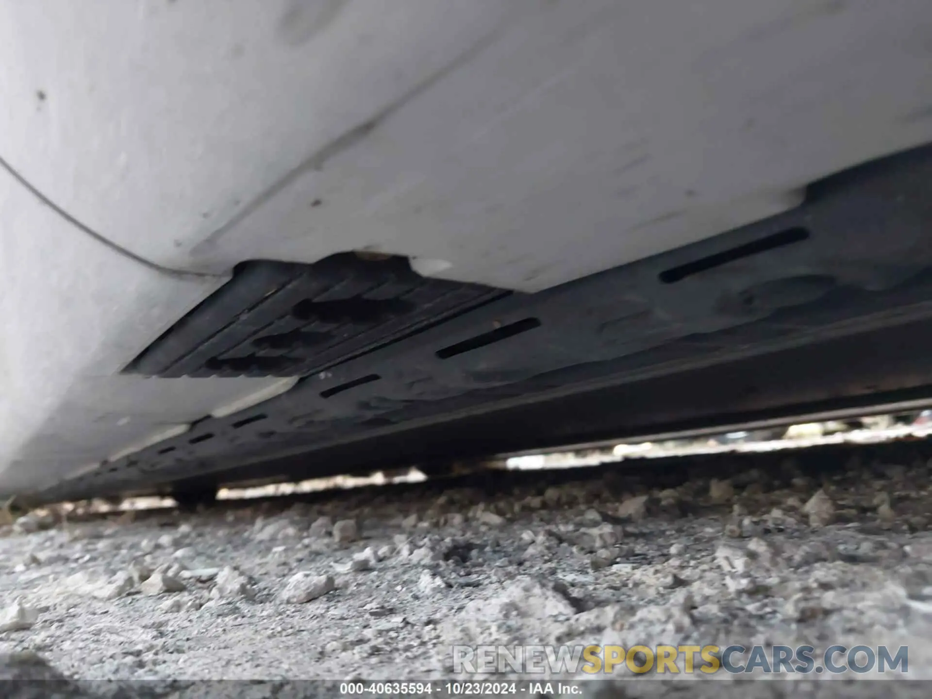 6 Photograph of a damaged car 5YJSA1E28LF354893 TESLA MODEL S 2020