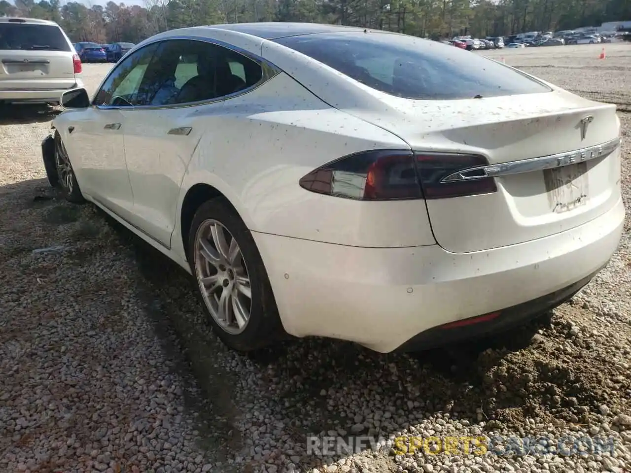 3 Photograph of a damaged car 5YJSA1E28LF381933 TESLA MODEL S 2020