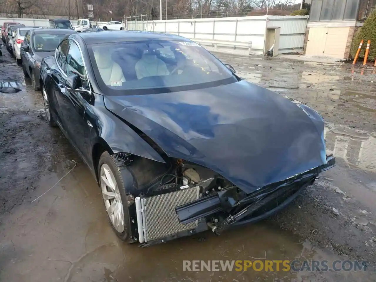 1 Photograph of a damaged car 5YJSA1E29LF359763 TESLA MODEL S 2020