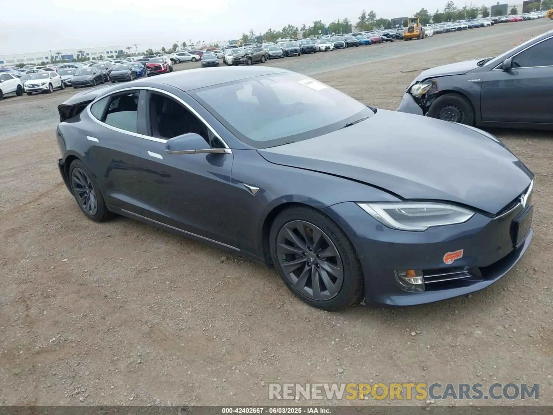 1 Photograph of a damaged car 5YJSA1E29LF363957 TESLA MODEL S 2020