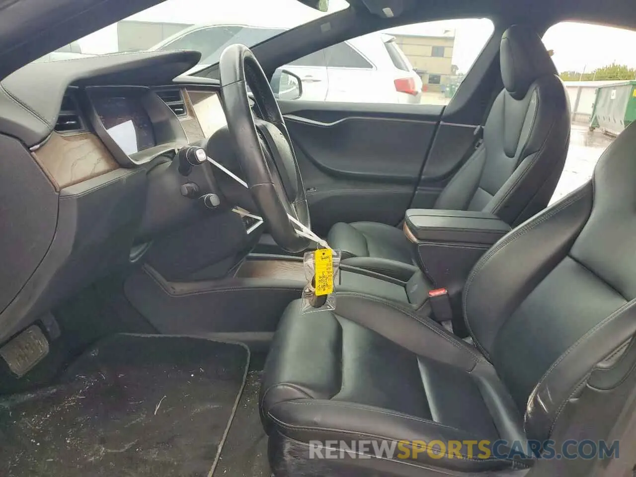 7 Photograph of a damaged car 5YJSA1E29LF385201 TESLA MODEL S 2020