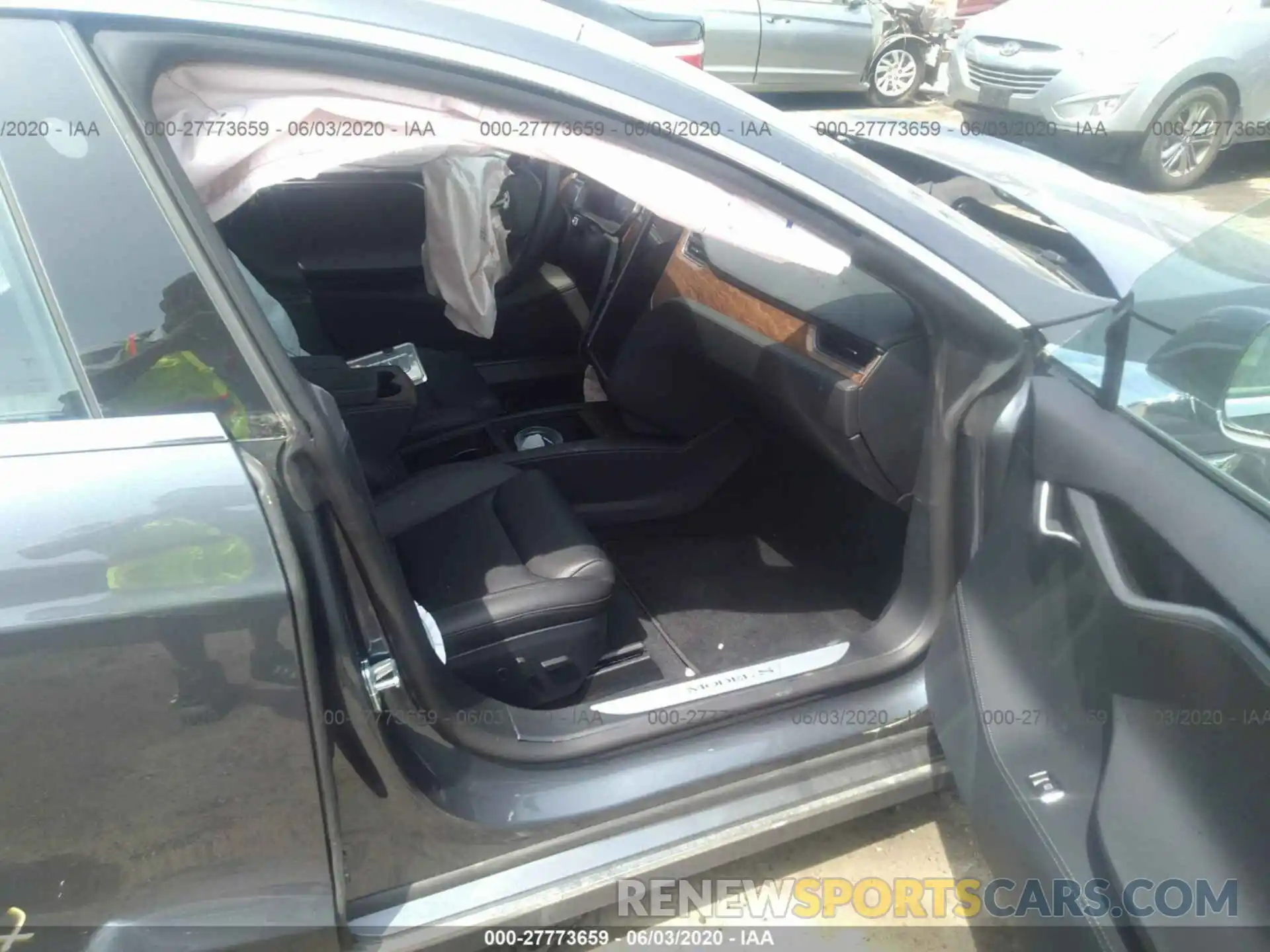 5 Photograph of a damaged car 5YJSA1E2XLF366205 TESLA MODEL S 2020