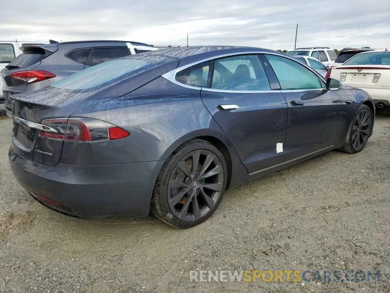 3 Photograph of a damaged car 5YJSA1E2XLF413121 TESLA MODEL S 2020