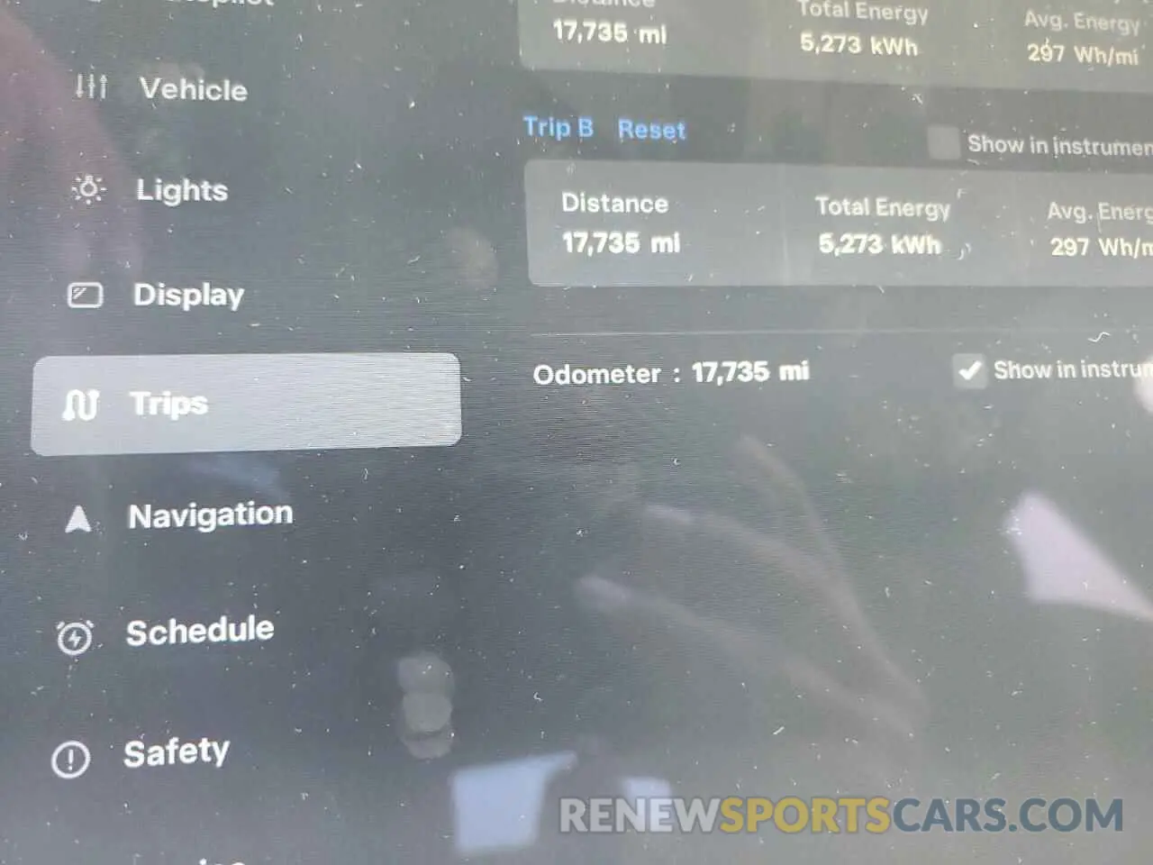 9 Photograph of a damaged car 5YJSA1E2XLF413121 TESLA MODEL S 2020