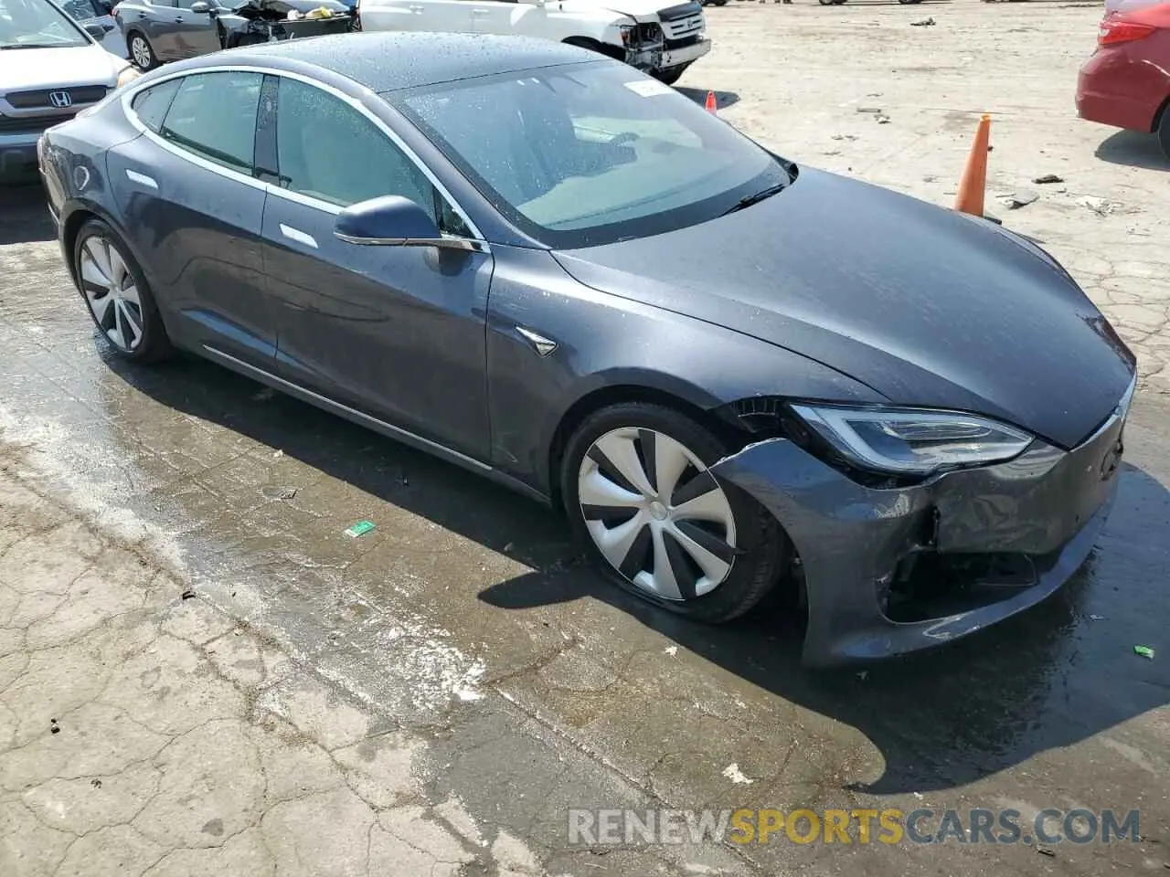 4 Photograph of a damaged car 5YJSA1E40LF390594 TESLA MODEL S 2020