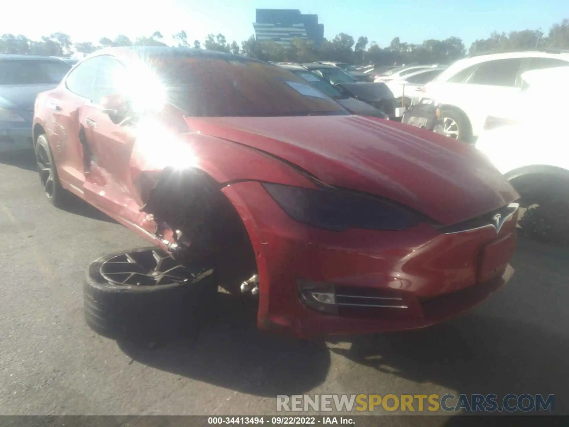 1 Photograph of a damaged car 5YJSA1E40LF416143 TESLA MODEL S 2020