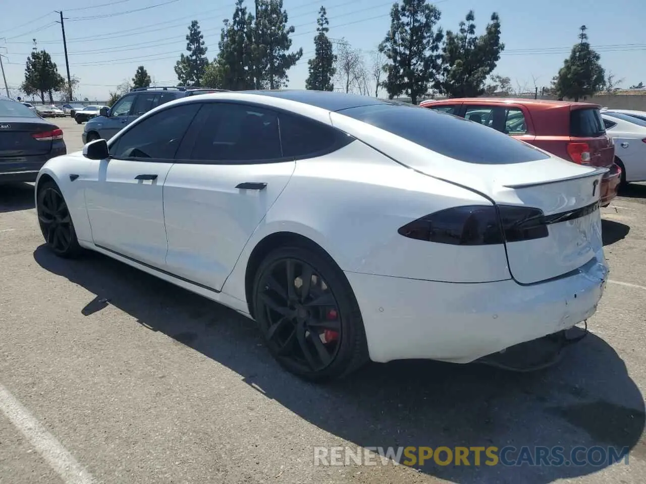 2 Photograph of a damaged car 5YJSA1E42LF401157 TESLA MODEL S 2020