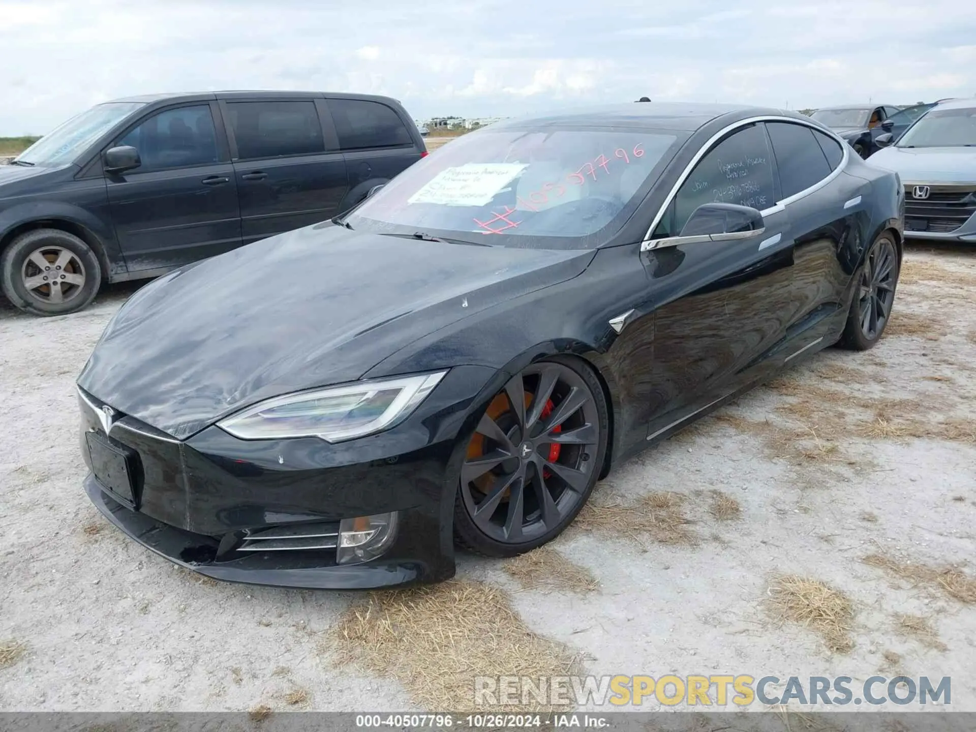 2 Photograph of a damaged car 5YJSA1E43LF358982 TESLA MODEL S 2020
